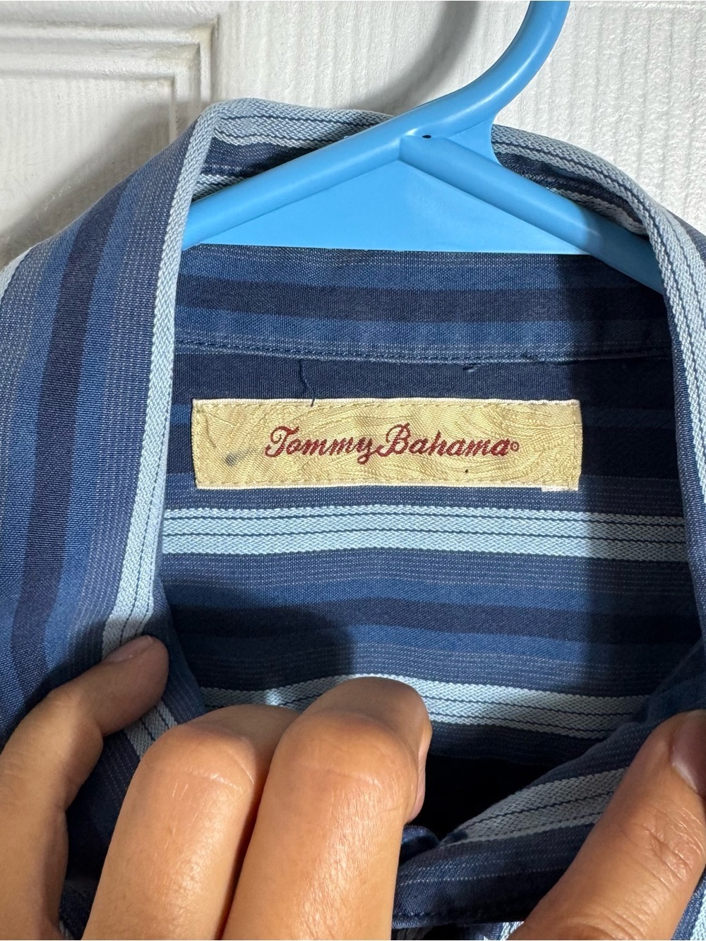 Tommy Bahama 100% Silk Striped Button Down Shirt Blue Men’s LG - Picture 3 of 8